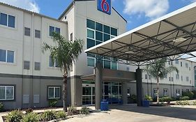 Motel 6-Mission, Tx